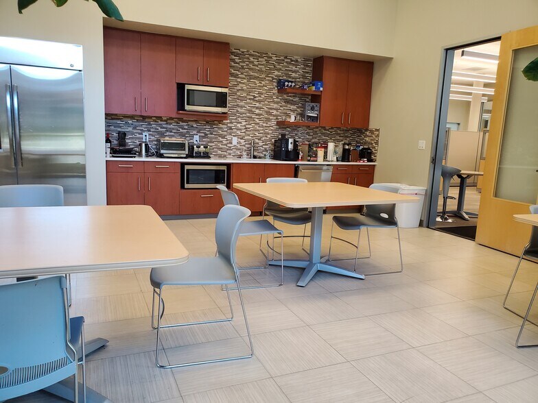 More Photos Of 1300 Fulton Pl, Fremont Research And Development For Sale