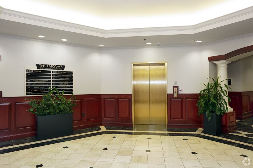 More Photos Of 8250 Bryan Dairy Rd, Largo Office For Lease