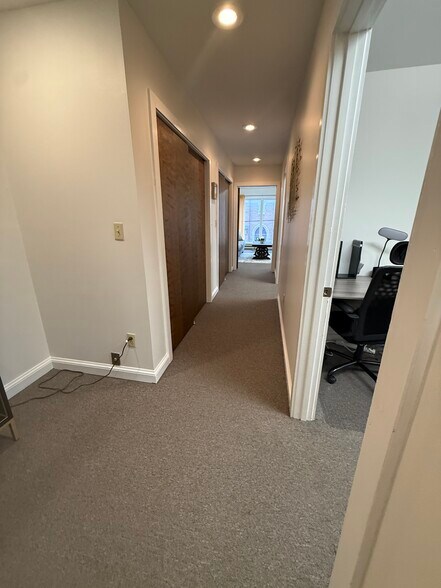 More Photos Of 78 S Courtland St, East Stroudsburg Office For Lease
