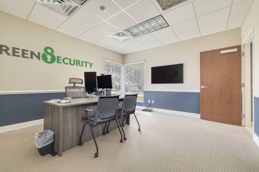 More Photos Of 1314 S Fort Harrison Ave, Clearwater Office For Sale