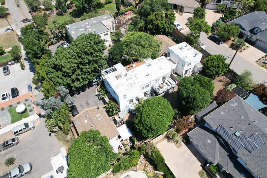 More Photos Of 273 Hillcrest Dr, Encinitas Apartments For Sale