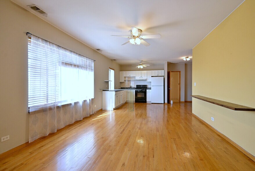 More Photos Of 6744-6756 W Belmont Ave, Chicago Storefront Retail Residential For Sale