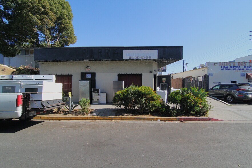 More Photos Of 1108 N Kenmore Ave, Los Angeles Storefront Retail Residential For Sale