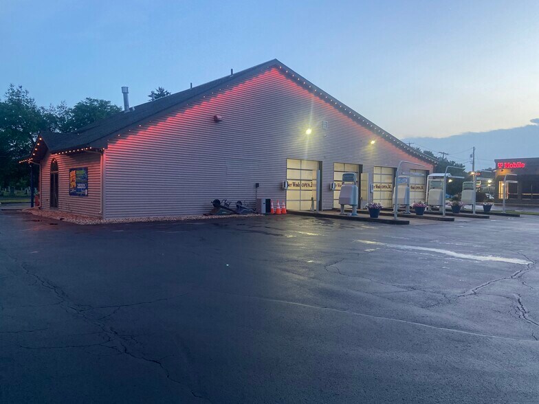 More Photos Of 8477 Seneca Tpke, New Hartford Carwash For Sale