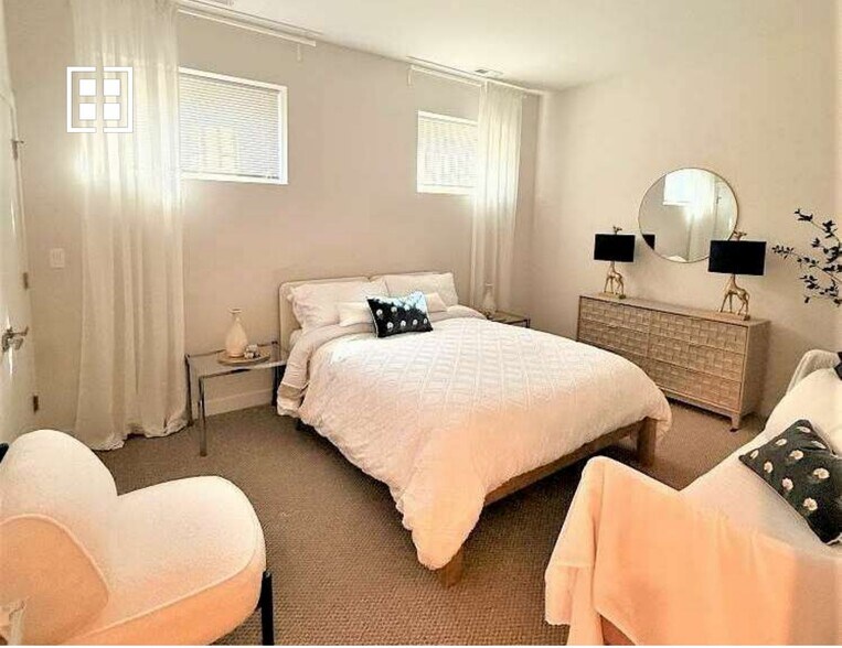 More Photos Of 2835 W Division St, Chicago Apartments For Sale