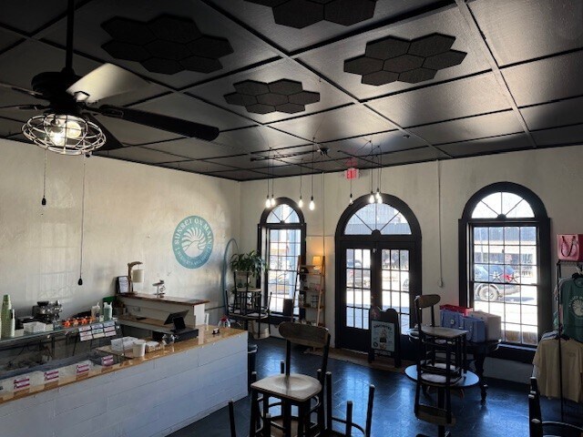 More Photos Of 205 E Main St, Hogansville Storefront Retail Office For Sale