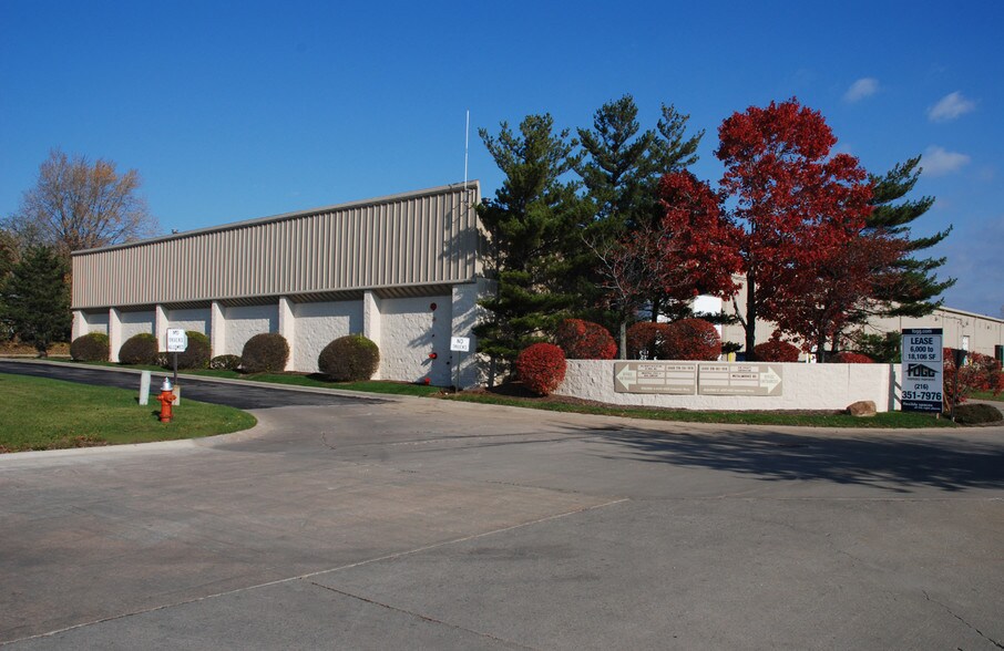 More Photos Of 4455-4505 Industrial Pky, Cleveland Warehouse For Lease
