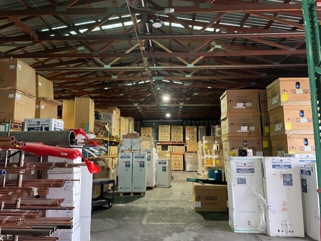 More Photos Of 1348 McWilliams Way, Modesto Warehouse For Lease