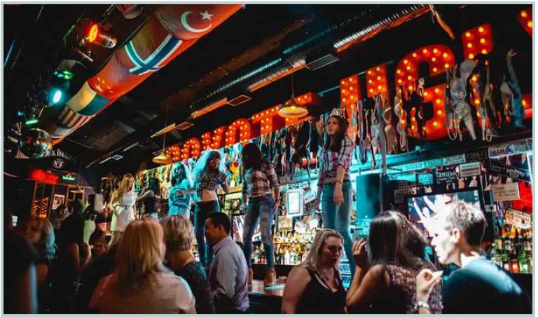 More Photos Of 154 2nd Ave N, Nashville Hotel For Sale