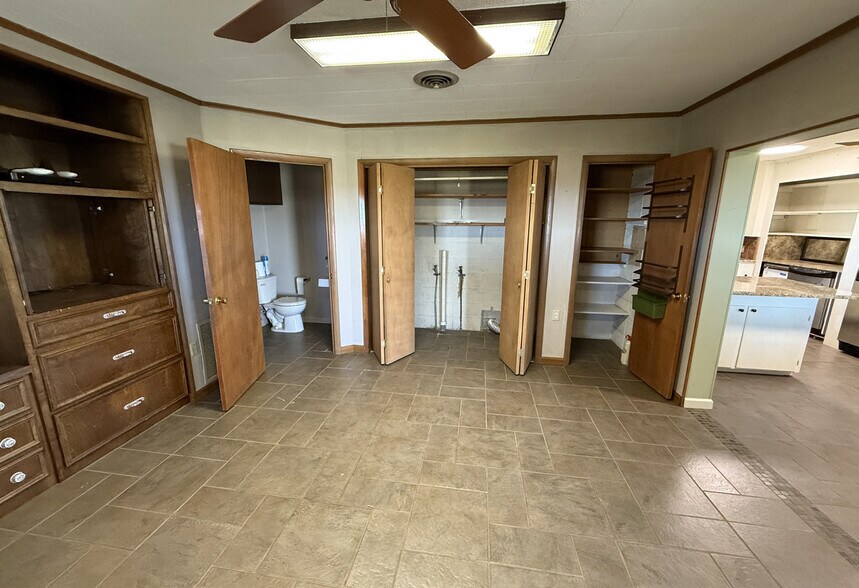 More Photos Of 3401 Arkansas 33, Roe Specialty For Sale