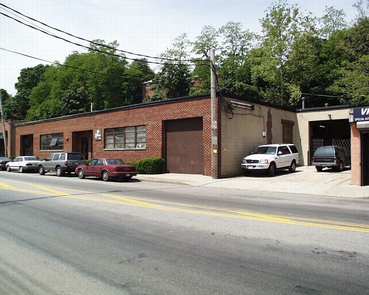 More Photos Of 771 Nepperhan Ave, Yonkers Warehouse For Lease