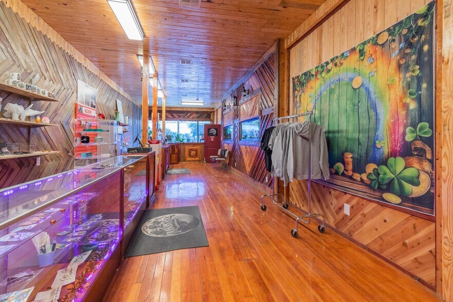 More Photos Of 308 Granado St, Tularosa General Retail For Sale