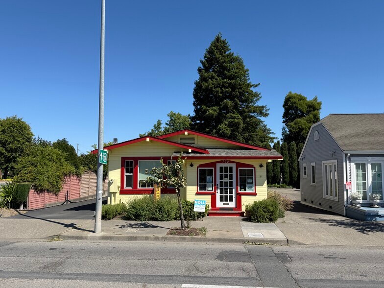More Photos Of 720 E Washington St, Petaluma Office For Sale