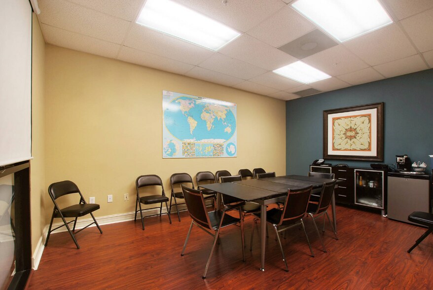 More Photos Of 11880 Lacy Ln, Fort Myers Warehouse For Sale