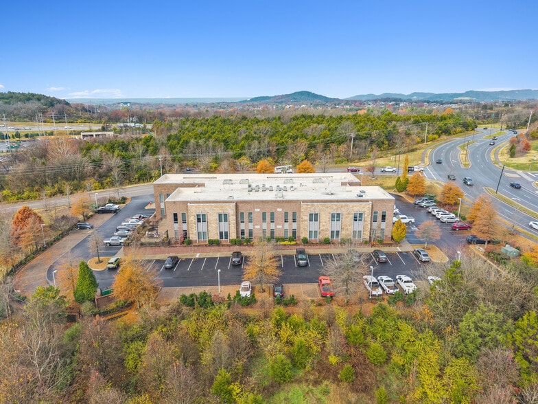 More Photos Of 2179 Edward Curd Ln, Franklin Loft Creative Space For Sale