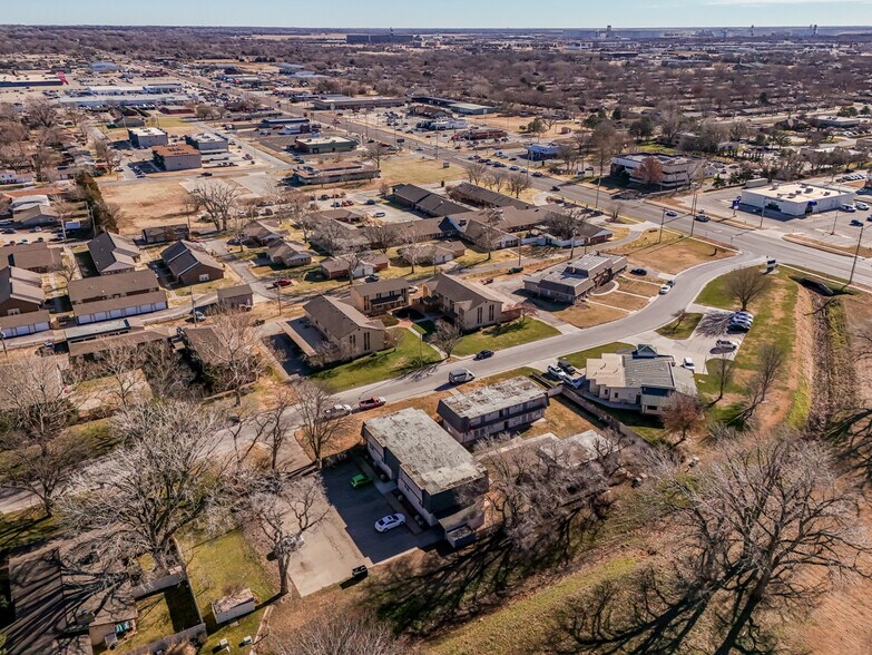 More Photos Of 3007 Sierra Pky, Hutchinson Apartments For Sale