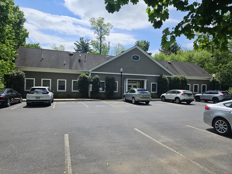 Primary Photo Of 34 Franklin Corner Rd, Lawrence Township Medical For Sale