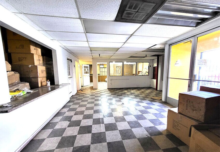 More Photos Of 1518 Paloma St, Los Angeles Warehouse For Sale