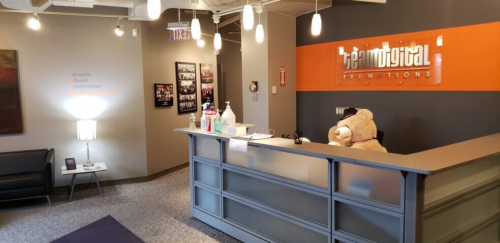 More Photos Of 6 Berkshire Blvd, Bethel Office For Sale