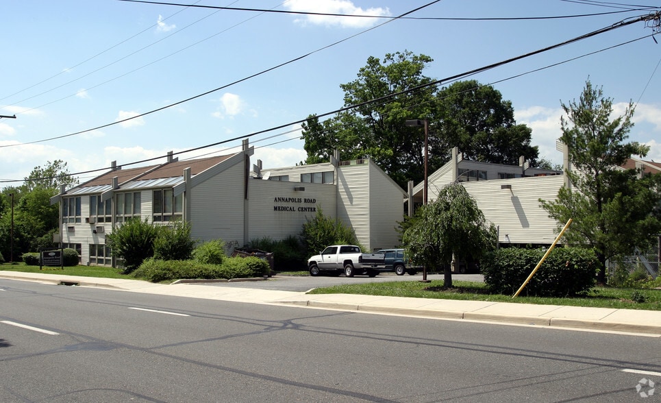 More Photos Of 5632 Annapolis Rd, Bladensburg Medical For Sale
