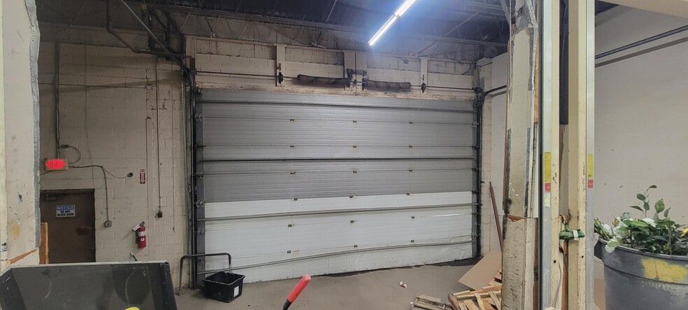 More Photos Of 10710 Tucker St, Beltsville Warehouse For Sale