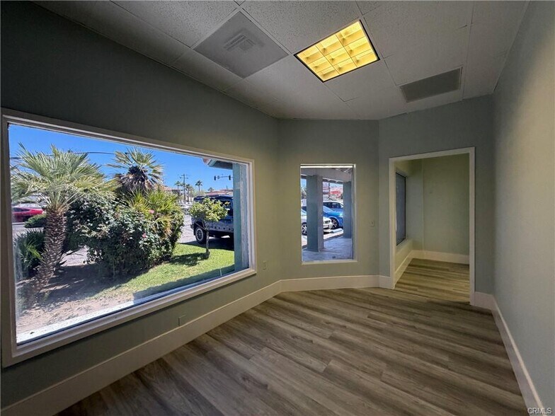 More Photos Of 18387 US Highway 18, Apple Valley Storefront Retail Office For Sale