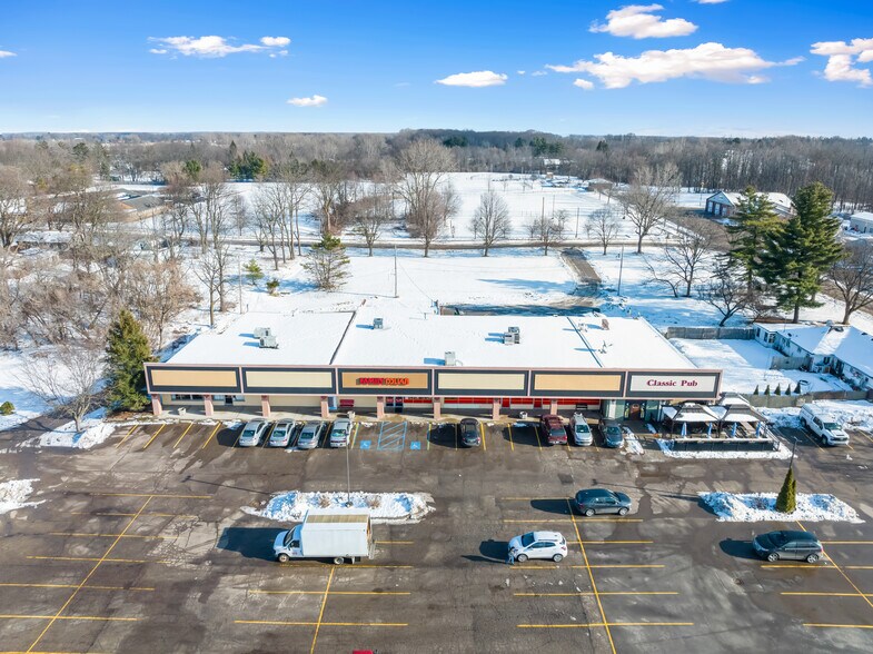 More Photos Of 16209-16235 S US 27, Lansing Unknown For Lease