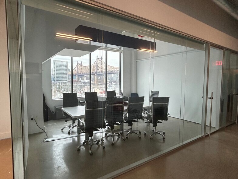 More Photos Of 4310 9th St, Long Island City Office For Lease