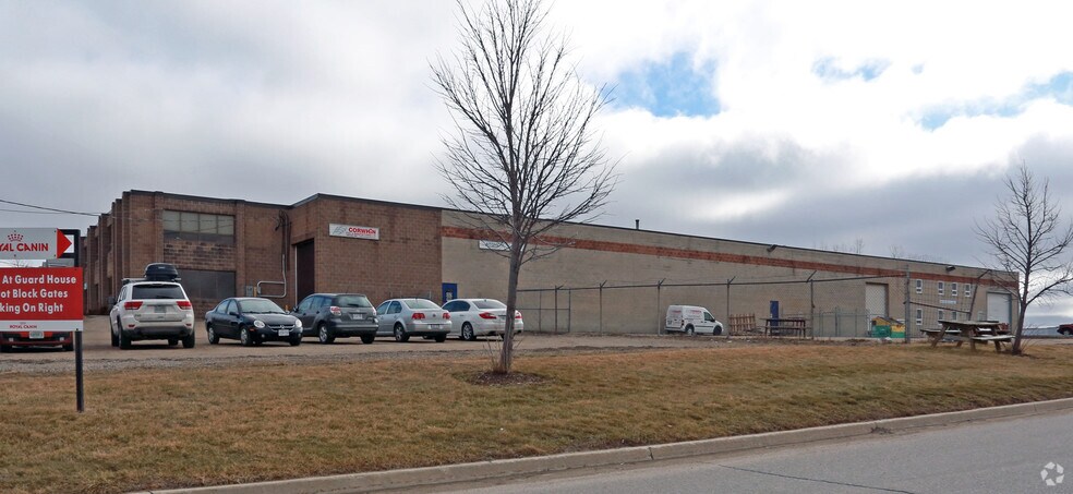 More Photos Of 11 Nicholas Beaver Rd, Puslinch Warehouse For Lease