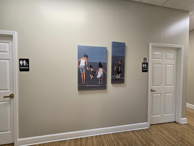 More Photos Of 4500 Hodges Blvd, Jacksonville Office For Lease