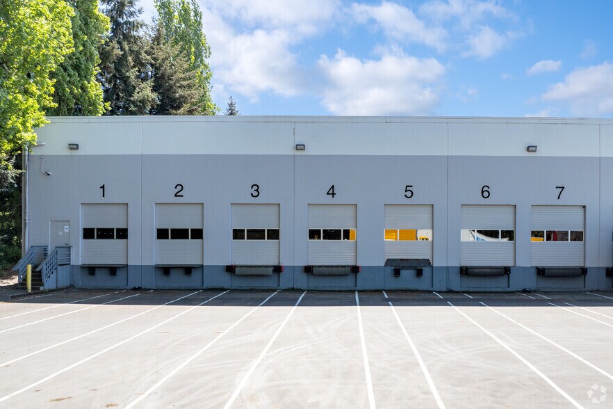 More Photos Of 15300 Woodinville-Redmond Rd NE, Woodinville Manufacturing For Lease