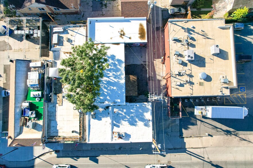 More Photos Of 3936 W Colfax Ave, Denver Storefront For Sale