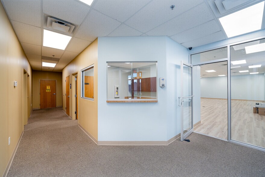 More Photos Of 7760 W VOA Park Dr, West Chester Medical For Lease