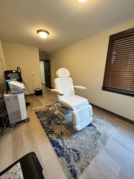 More Photos Of 130 Dillon Dr, Spartanburg Medical For Lease