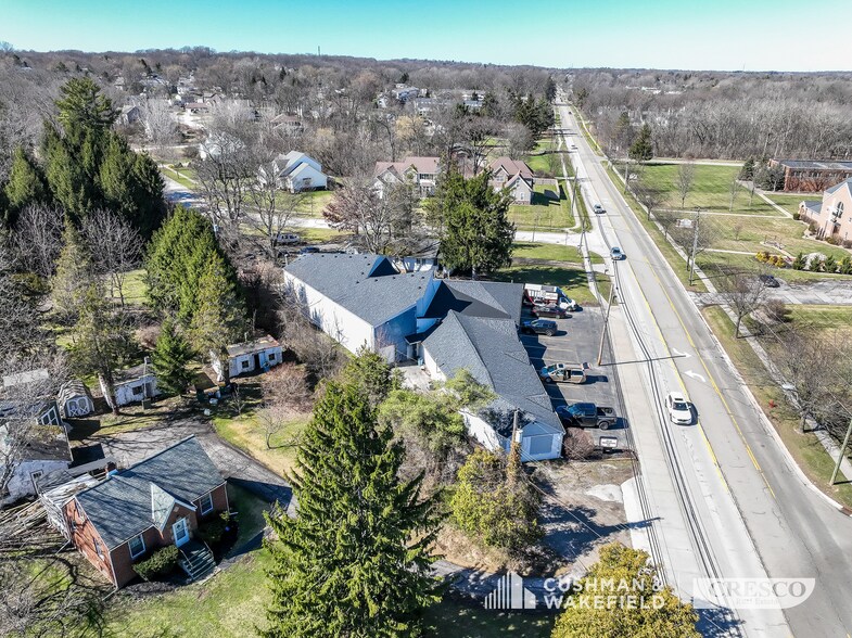 More Photos Of 10414 Ravenna Rd, Twinsburg Freestanding For Sale