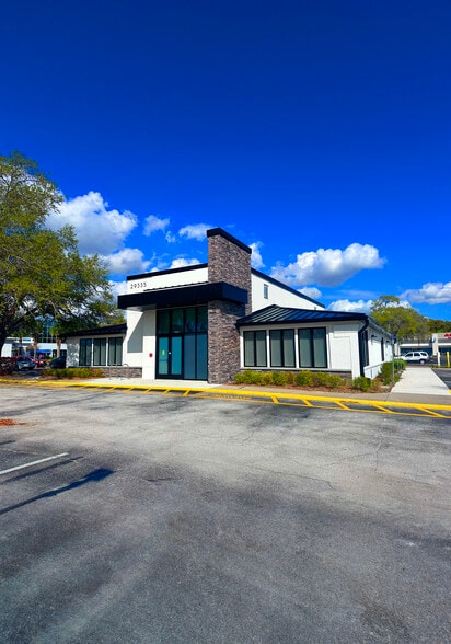 More Photos Of 29335 US Hwy 19 N, Clearwater Medical For Lease
