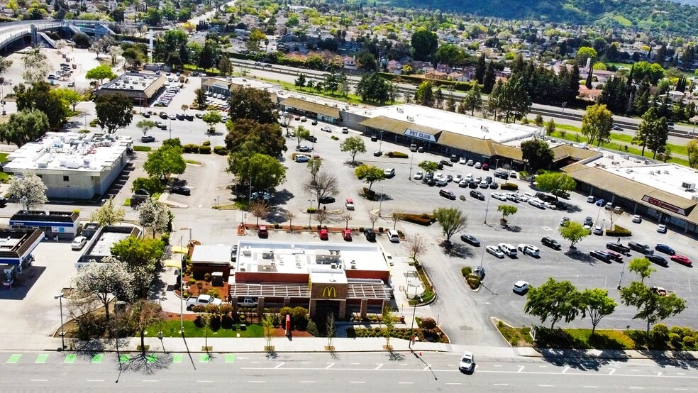More Photos Of 5647-5681 Snell Ave, San Jose Storefront For Sale