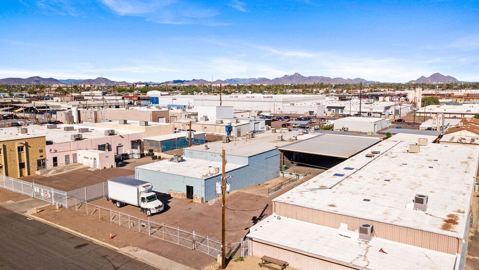 More Photos Of 4239 N 40th Ave, Phoenix Warehouse For Lease