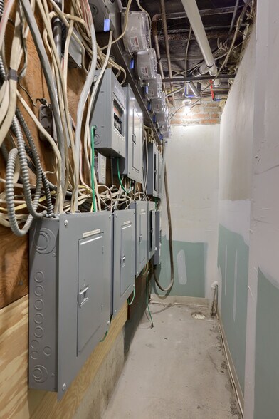 More Photos Of 420-422 Douglass St, Wyomissing Apartments For Sale