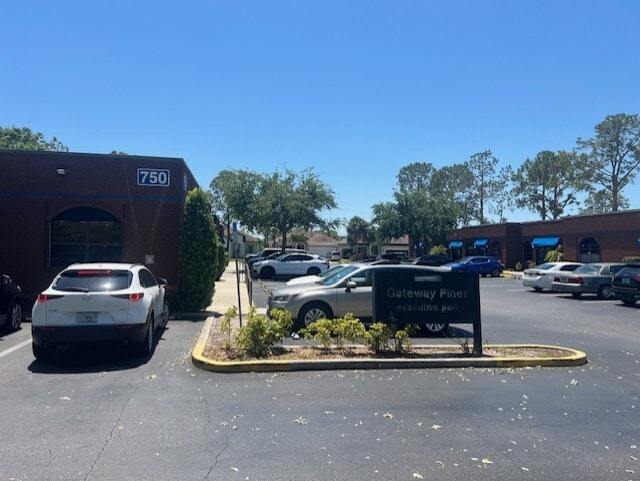 More Photos Of 750 N 94th Ave, Saint Petersburg Office For Lease