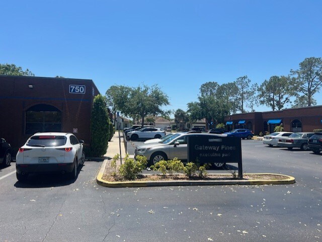 More Photos Of 750 N 94th Ave, Saint Petersburg Office For Lease