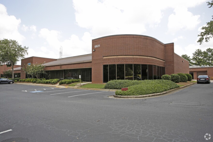 More Photos Of 6621 Bay Cir, Peachtree Corners Light Distribution For Lease