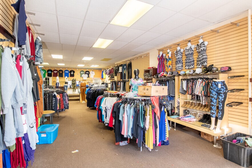 More Photos Of 103-105 High St, Holyoke Storefront For Lease