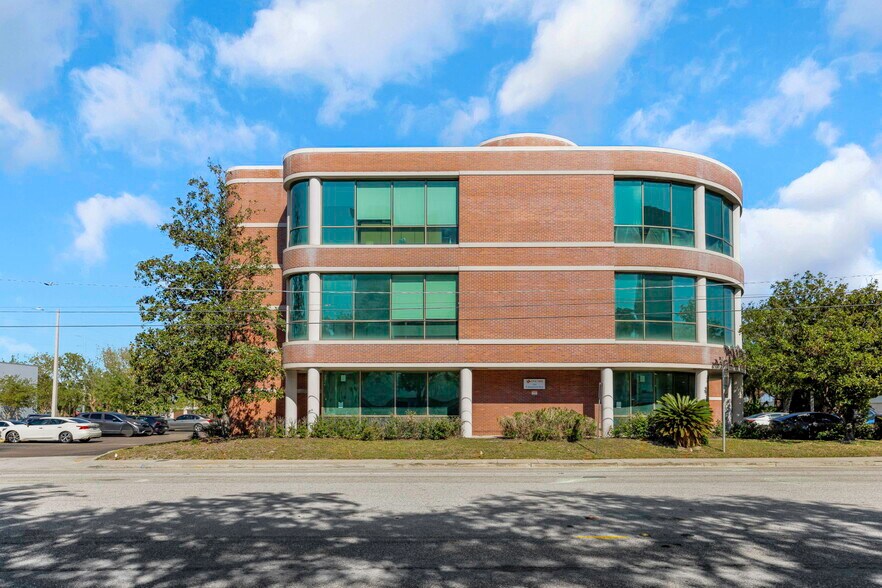 More Photos Of 701 N Westshore Blvd, Tampa Coworking Space