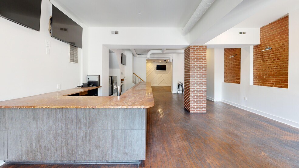 More Photos Of 1736 Connecticut Ave NW, Washington Storefront Retail Residential For Sale