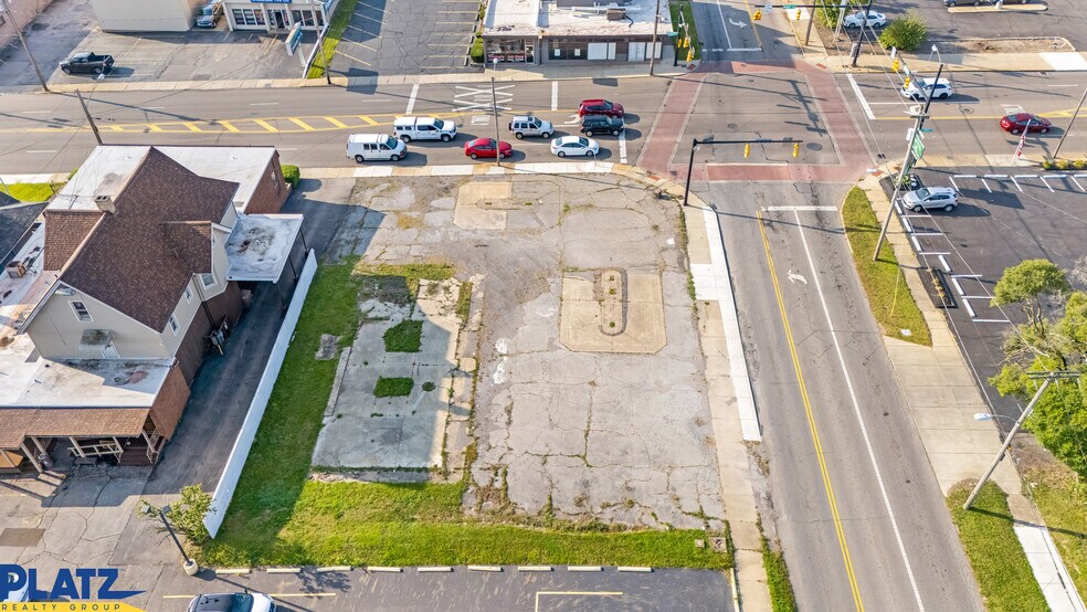 Primary Photo Of 715 E Market St, Warren Land For Sale
