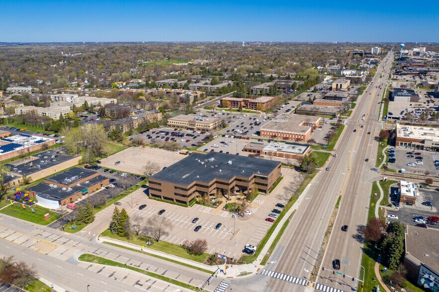 More Photos Of 7550 France Ave S, Edina Medical For Lease