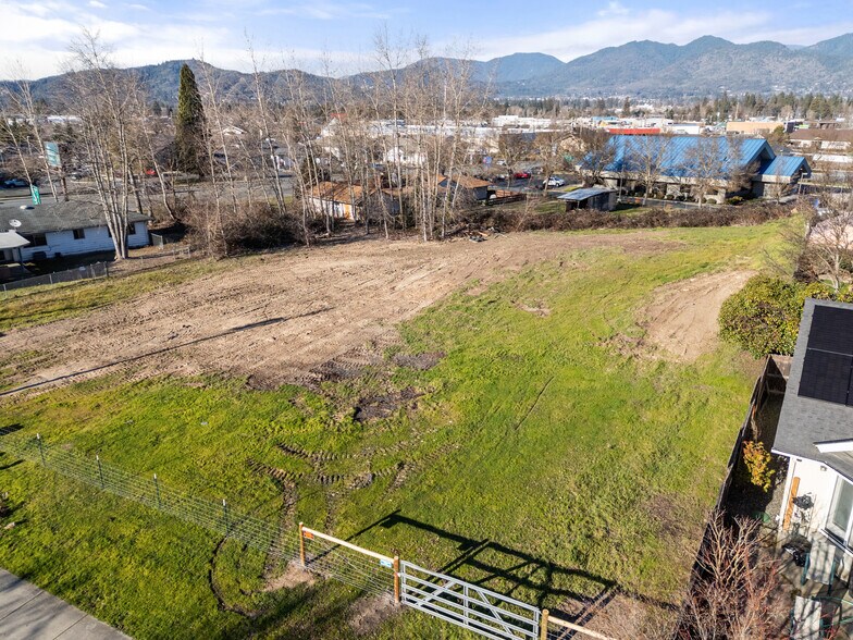 More Photos Of 1731 Williams Hwy, Grants Pass Land For Sale