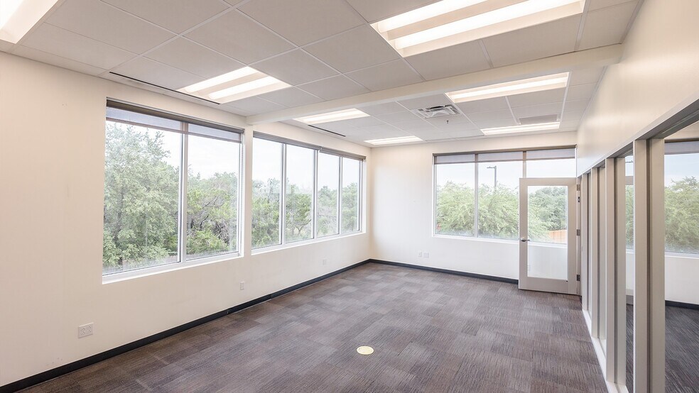 More Photos Of 2009 S Capital of Texas Hwy, Austin Office For Lease