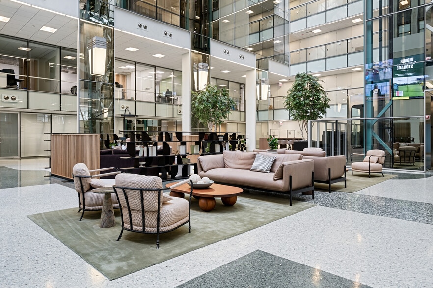 More Photos Of 141 W Jackson Blvd, Chicago Office For Lease